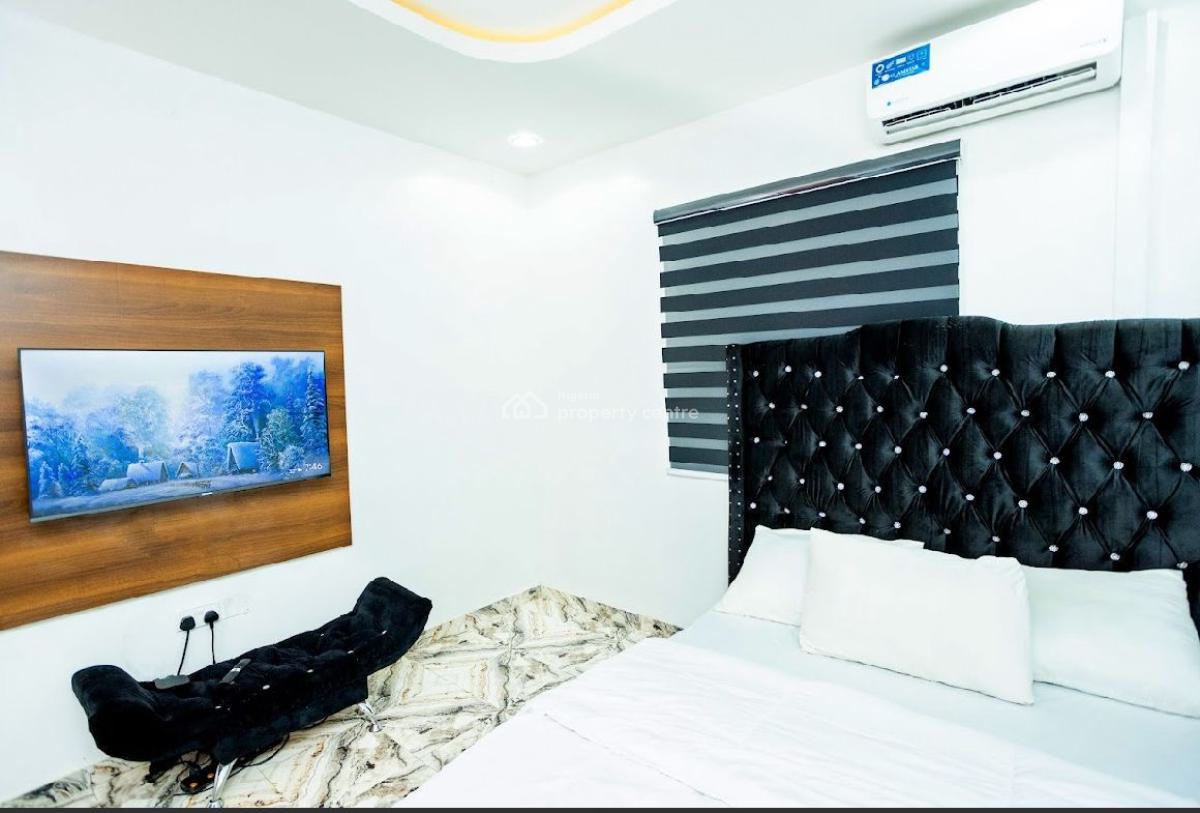 2 Bedrooms Yaba, Yaba, Yaba, Lagos, Flat / Apartment Short Let
