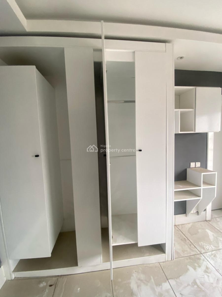 Well Maintained 3 Bedroom Apartment, Ikoyi, Lekki, Lagos, Flat / Apartment for Sale