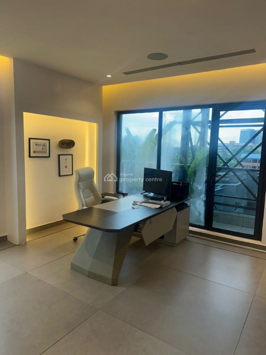Luxury 5-bedroom Penthouse with Exotic Features & Excellent Facilties, Victoria Island (vi), Lagos, Flat / Apartment for Sale