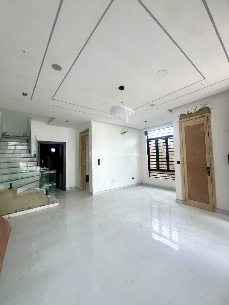 Well-built 4bedroom Semi Detached Duplex with Bq in Orchid, Orchid Road, Lekki Phase 2, Lekki, Lagos, House for Sale