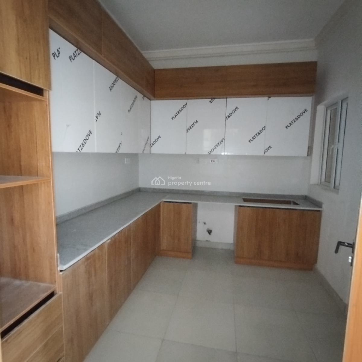 Fantastic 2bedroom Flat Upstairs, Western Foreshore Estate, Osapa, Lekki, Lagos, Flat / Apartment for Sale