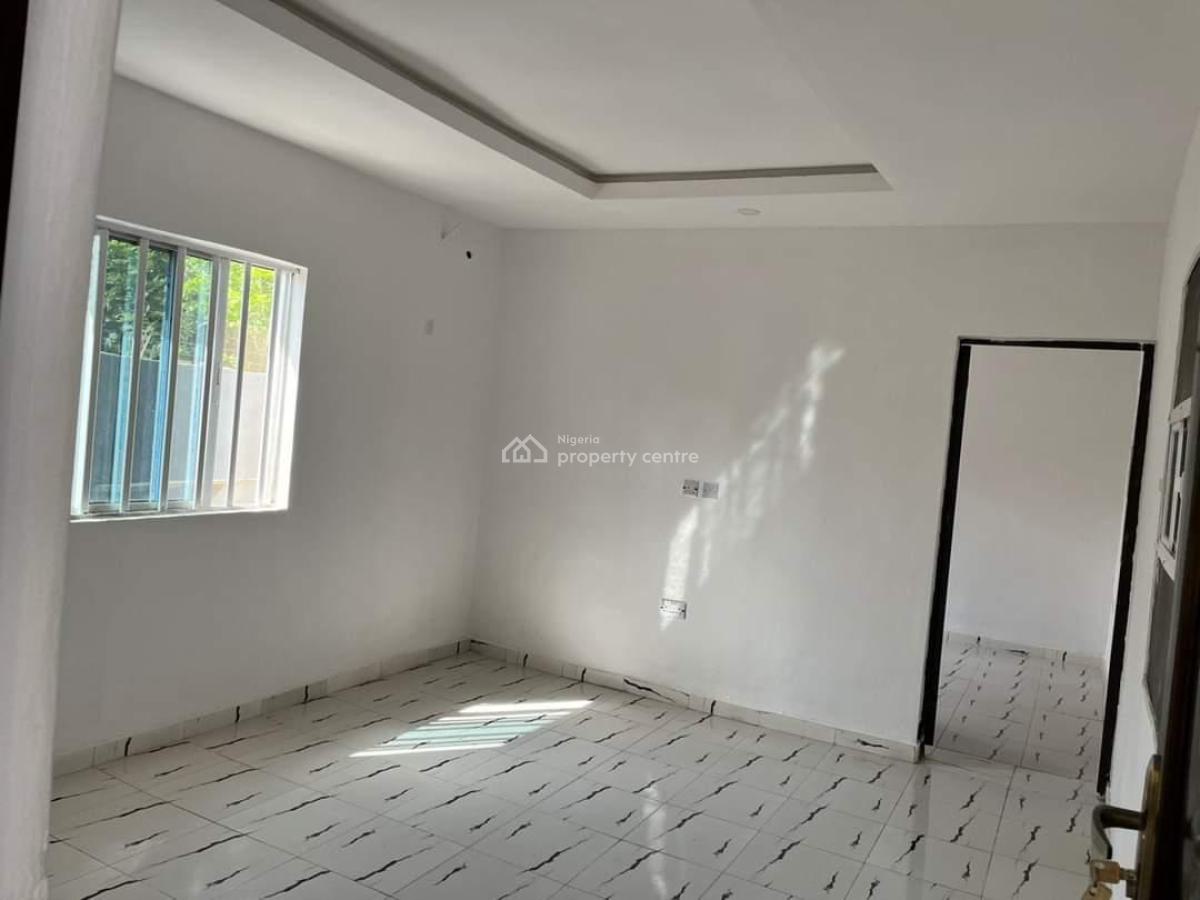 7 Units of Room & Parlor Self Contained in a Fully Residential Area, Elebu Off Akala Express, Ibadan, Oyo, Block of Flats for Sale