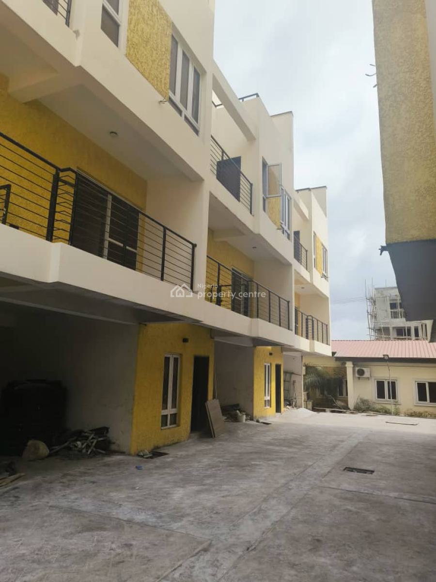 2 Bedroom Terraced Duplex, Lekki Phase 1 Admiralty Side Lagos, Lekki Phase 1, Lekki, Lagos, Terraced Duplex for Rent