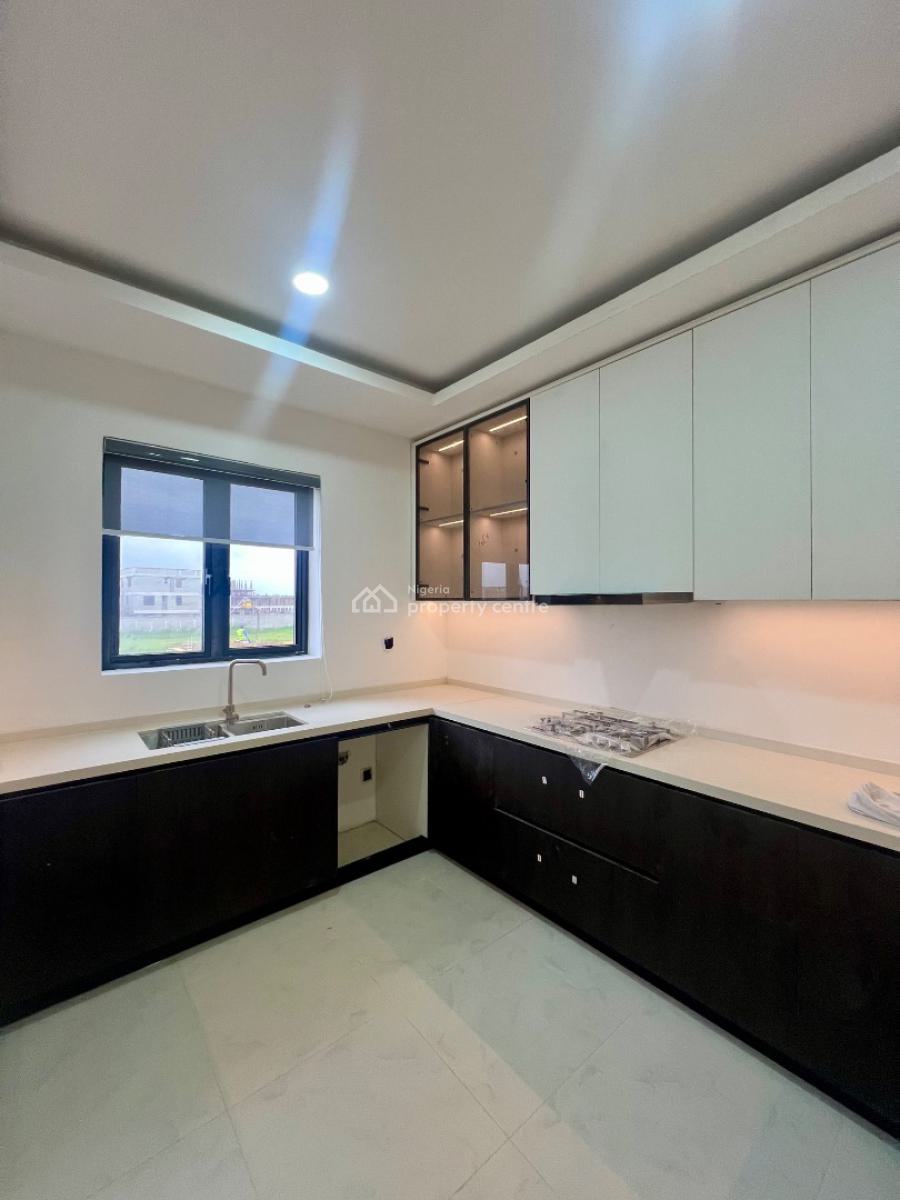 Well Finished 4bedroom Semi Detached Duplex with a Bq, Lekki Phase 1, Lekki, Lagos, House for Sale