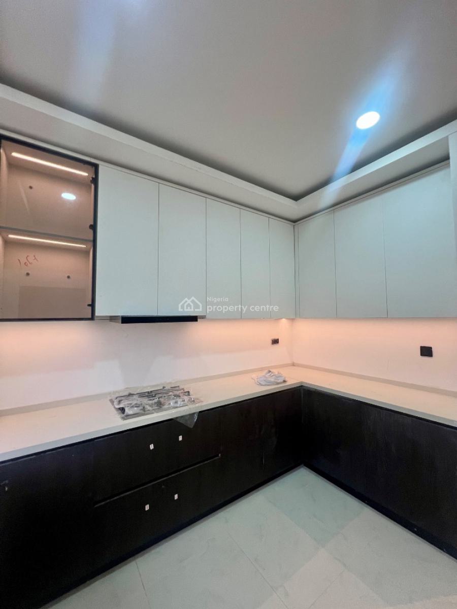 Well Finished 4bedroom Semi Detached Duplex with a Bq, Lekki Phase 1, Lekki, Lagos, House for Sale