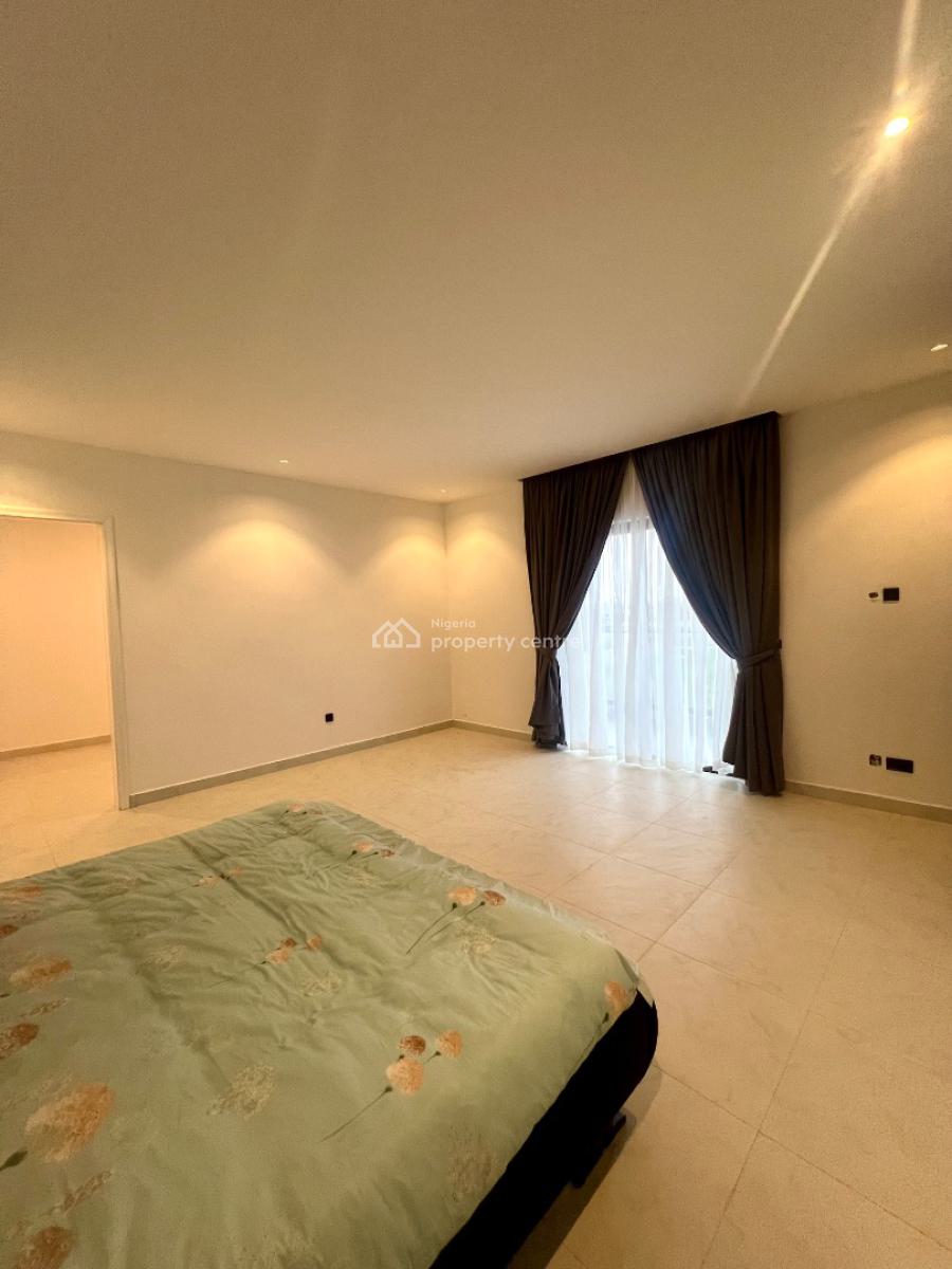 Well Finished 4bedroom Semi Detached Duplex with a Bq, Lekki Phase 1, Lekki, Lagos, House for Sale