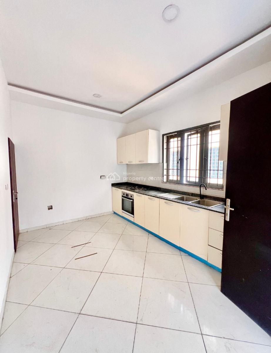 Exquisite 2 Bedroom Apartment, Lekki Phase 1, Lekki Phase 1, Lekki, Lagos, Flat / Apartment for Rent