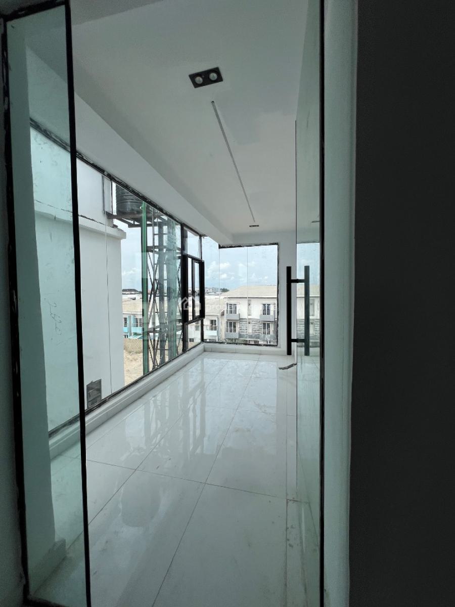 Luxurious 4-bedroom Detached House in Prime Lagos Location, Ikota, Lekki, Lagos, Detached Duplex for Sale
