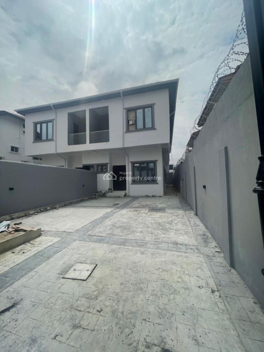 Newly Renovated 4 Bedroom Semi-detached Duplex with One Room Bq, Off Admiralty Way, Lekki Phase 1, Lekki, Lagos, Semi-detached Duplex for Rent