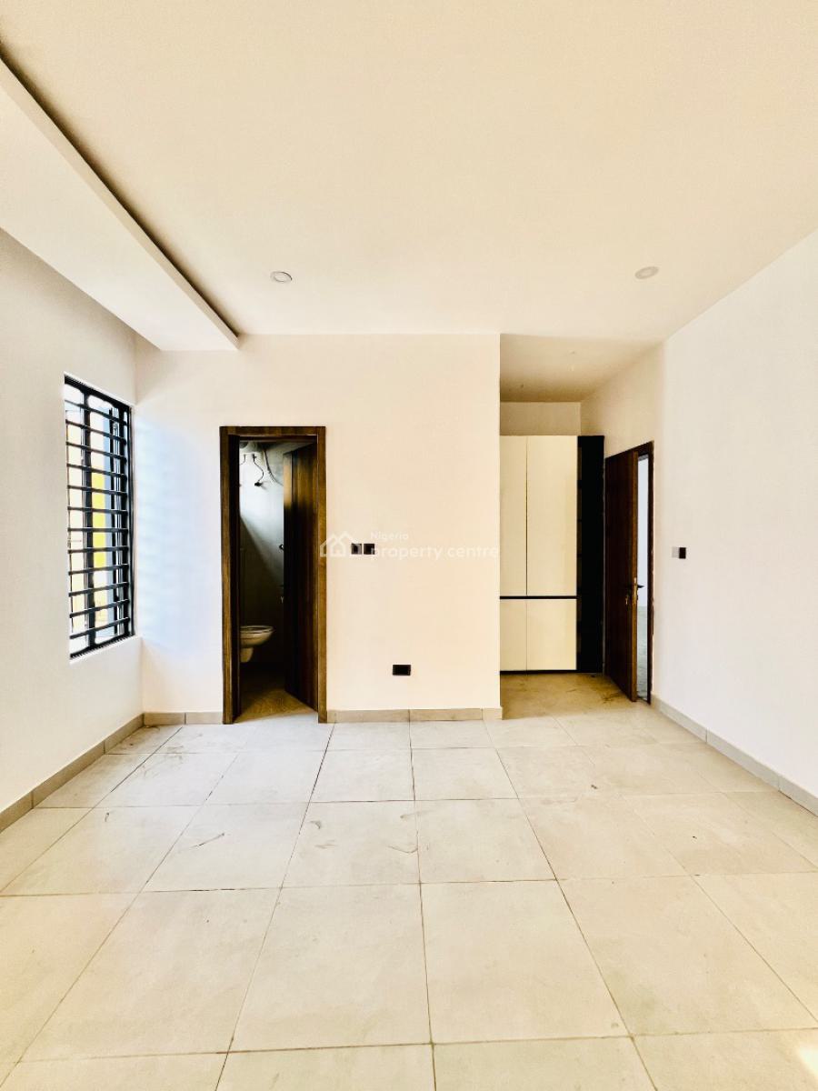 Deluxe Family Home in Lagos Most Coveted Area, Ikota, Lekki, Lagos, Detached Duplex for Sale