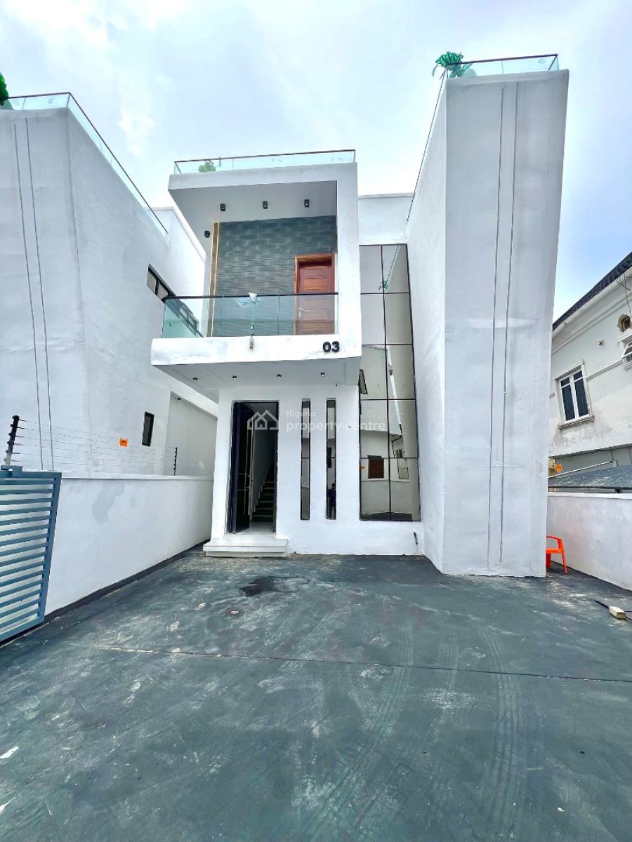 Sophisticated Detached House in Exclusive Neighborhood, Ikota, Lekki, Lagos, Detached Duplex for Sale