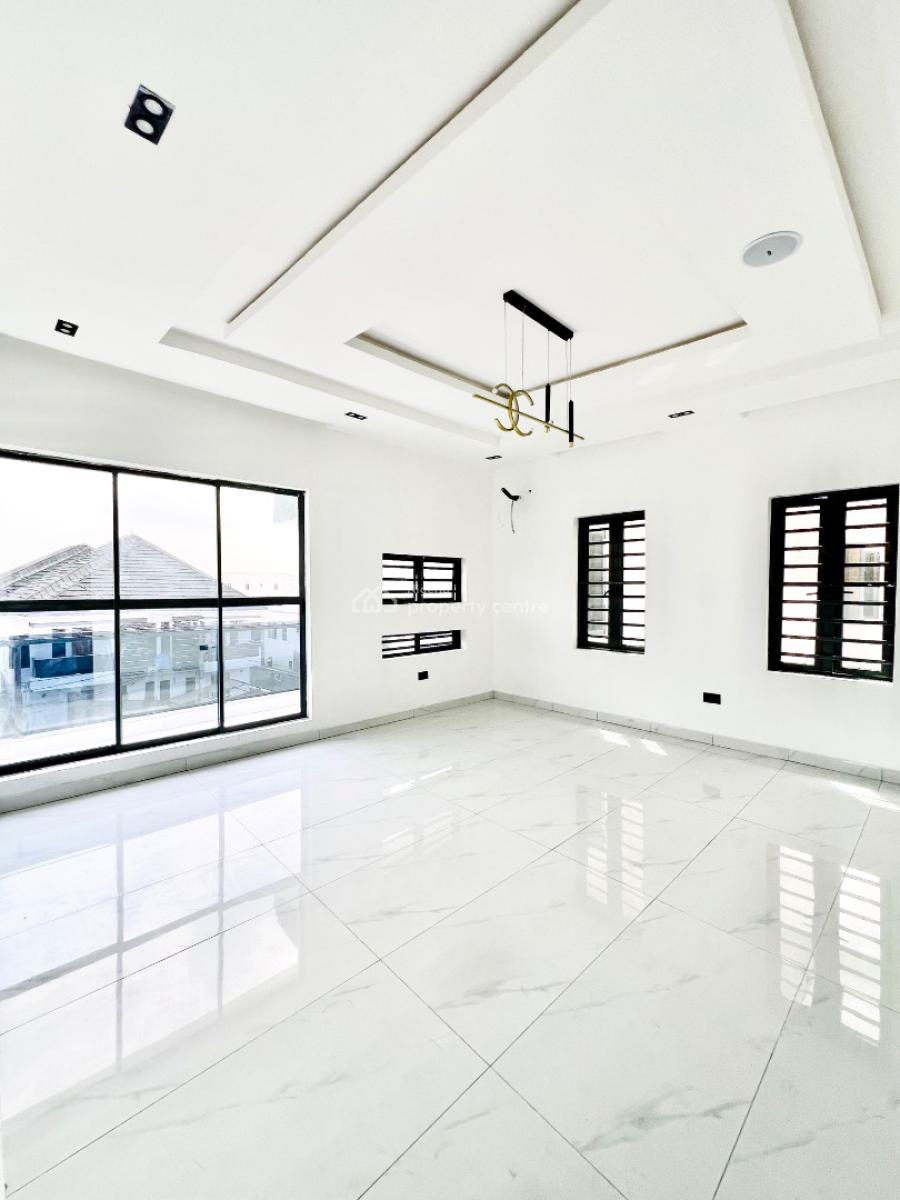Ideal Family Residence with Thoughtful Layout, Ikota, Lekki, Lagos, House for Sale