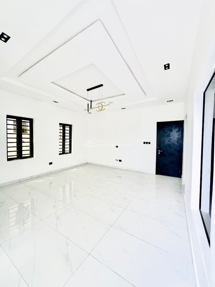 Ideal Family Residence with Thoughtful Layout, Ikota, Lekki, Lagos, House for Sale
