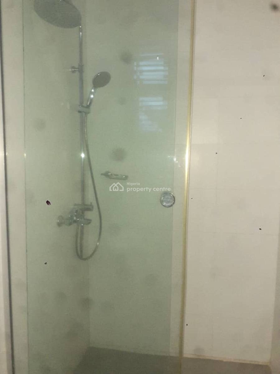 Spacious Self Contain, Royal Garden Estate, Ajah, Lagos, Self Contain (single Rooms) for Rent