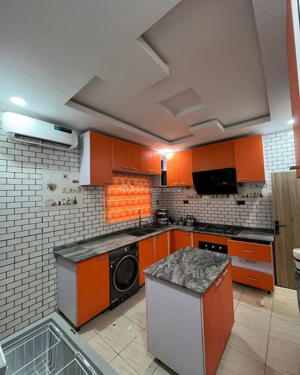 a 4 -bedroom Fully Furnished Detacted Duplex, Aerodrome Gra Phase 2, Ibadan, Oyo, Detached Duplex for Rent
