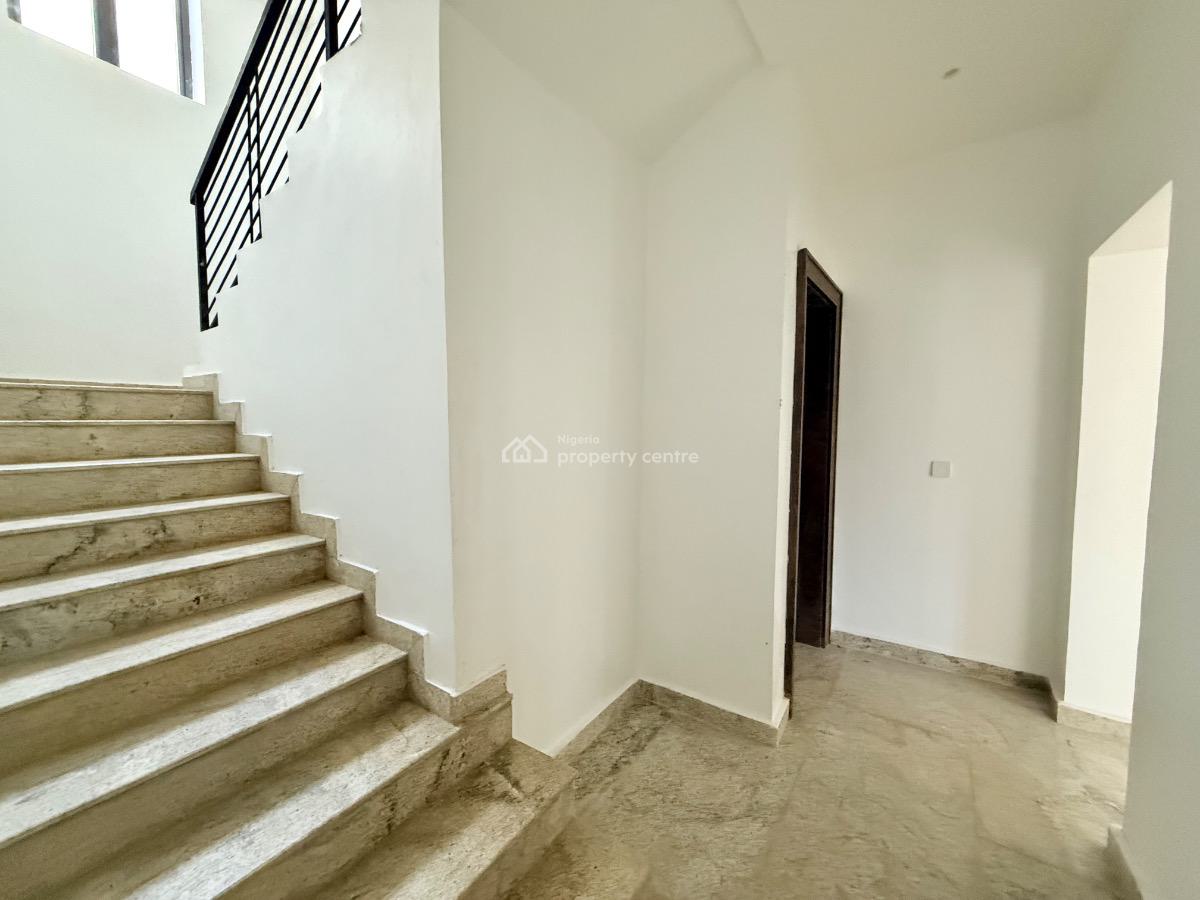 6 Bedroom Detached House, Life Camp, Abuja, Detached Duplex for Sale