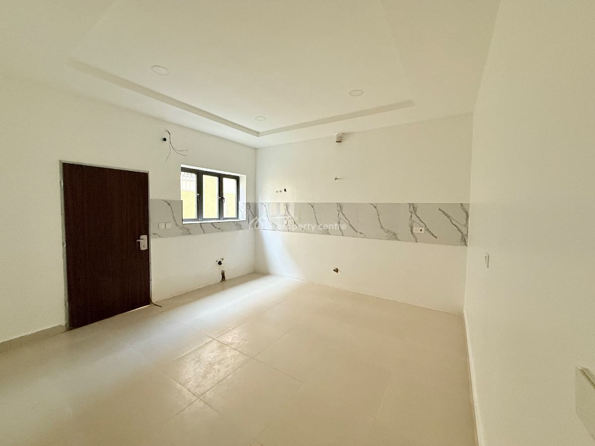 6 Bedroom Detached House, Life Camp, Abuja, Detached Duplex for Sale