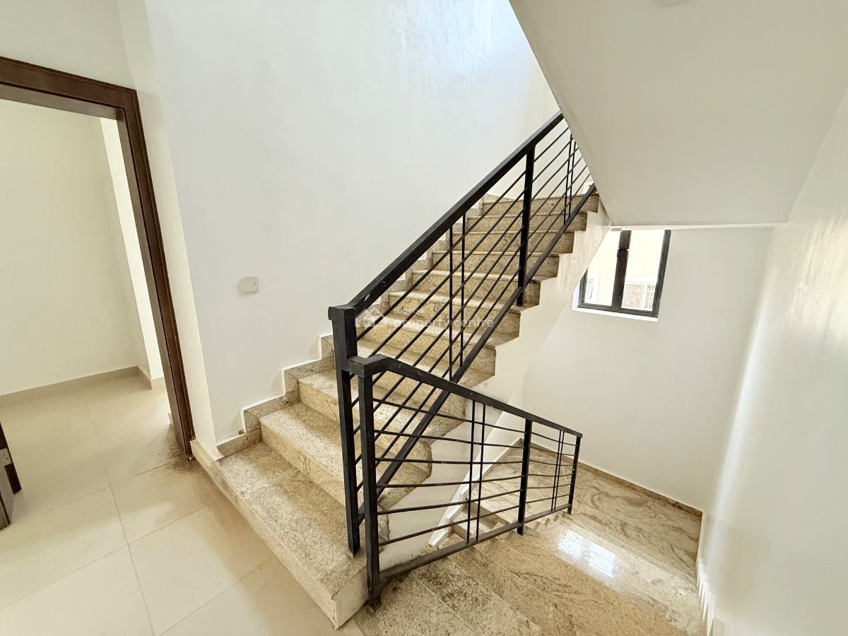 6 Bedroom Detached House, Life Camp, Abuja, Detached Duplex for Sale