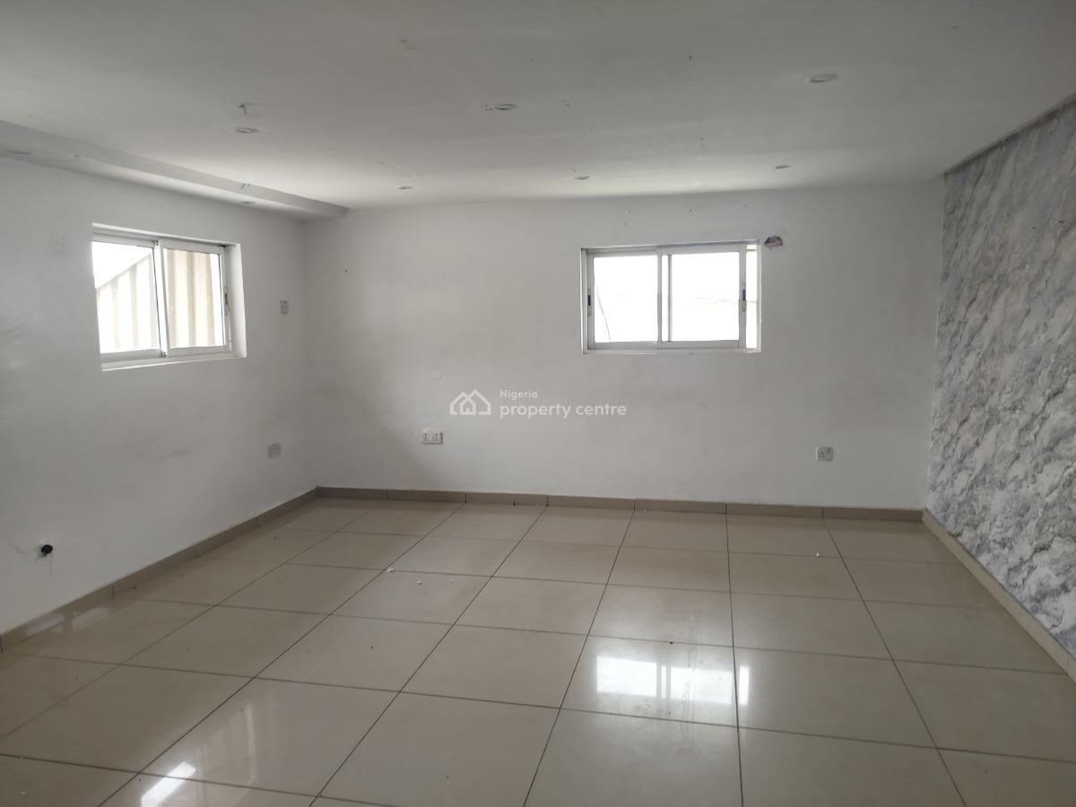 Well Maintained 3 Bedroom Office Space, Maruwa Bus Stop, Lekki Phase 1, Lekki, Lagos, Office Space for Rent