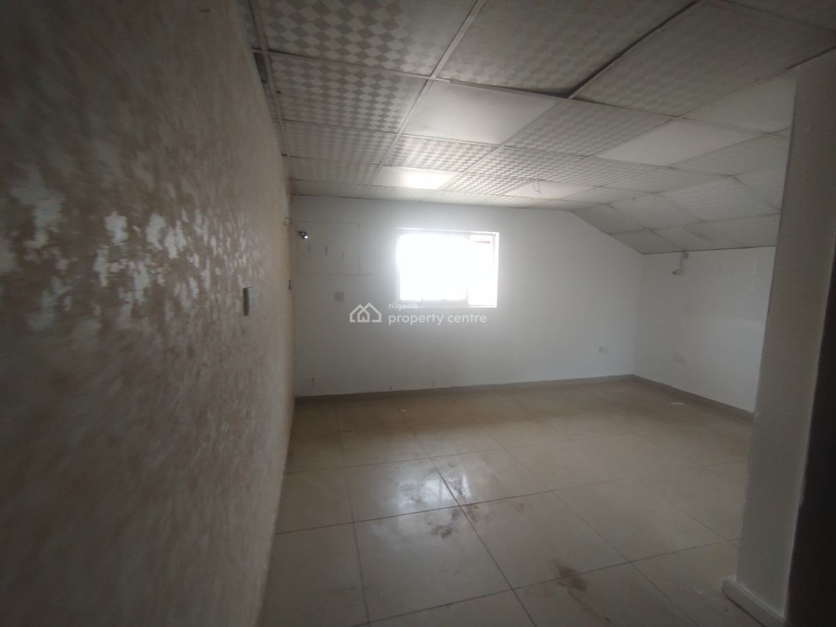 Well Maintained 3 Bedroom Office Space, Maruwa Bus Stop, Lekki Phase 1, Lekki, Lagos, Office Space for Rent