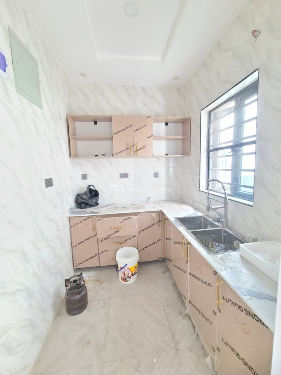 Newly Built Luxurious and Spacious 2 Bedroom Flat, Badore, Ajah, Lagos, Flat / Apartment for Rent