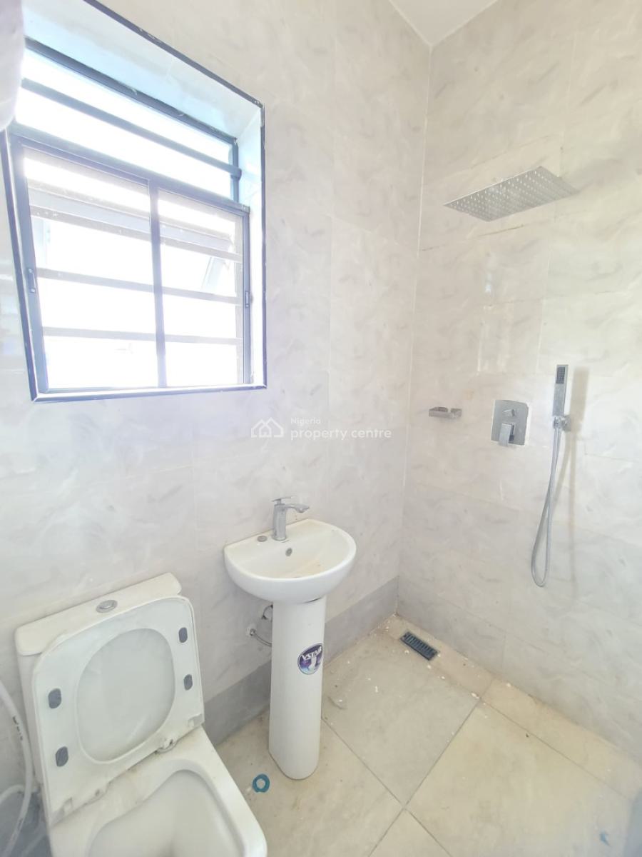 Newly Built Luxurious and Spacious 2 Bedroom Flat, Badore, Ajah, Lagos, Flat / Apartment for Rent