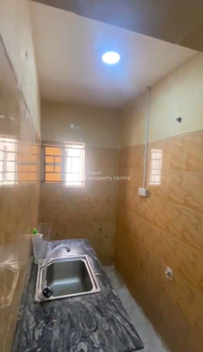 Spacious Standard 1bedroon and Parlor with a Lovely Personal Kitchen, Igbo Efon, Lekki, Lagos, Mini Flat (room and Parlour) for Rent