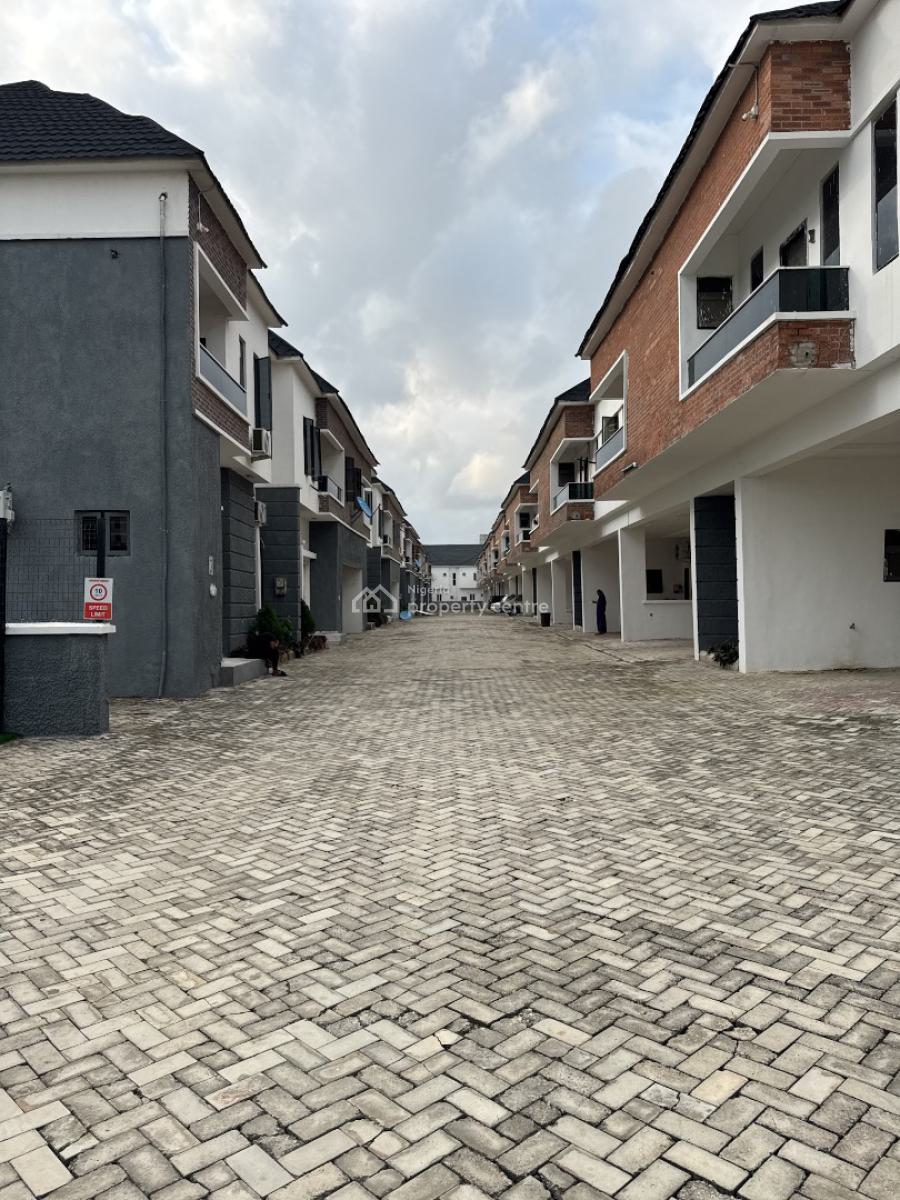 4 Bedroom Terrace Duplex, Orchid Rd., Lekki, Lagos, Terraced Duplex for Sale