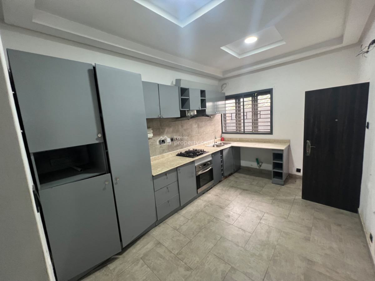Standard 4 Bedrooms Terrace Duplex, Ikate, Lekki, Lagos, Terraced Duplex for Rent