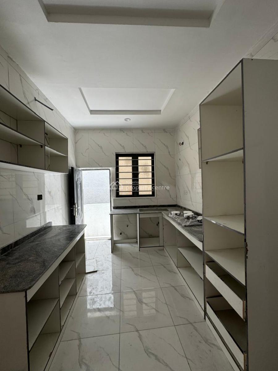 Fully Serviced 3 Bedroom Town House with 2hrs Power, Sangotedo, Ajah, Lagos, Terraced Duplex for Sale
