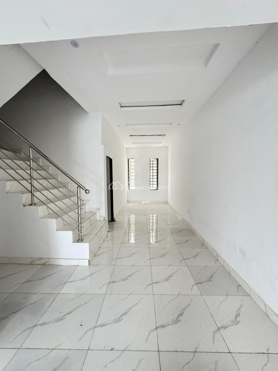 Fully Serviced 3 Bedroom Town House with 2hrs Power, Sangotedo, Ajah, Lagos, Terraced Duplex for Sale