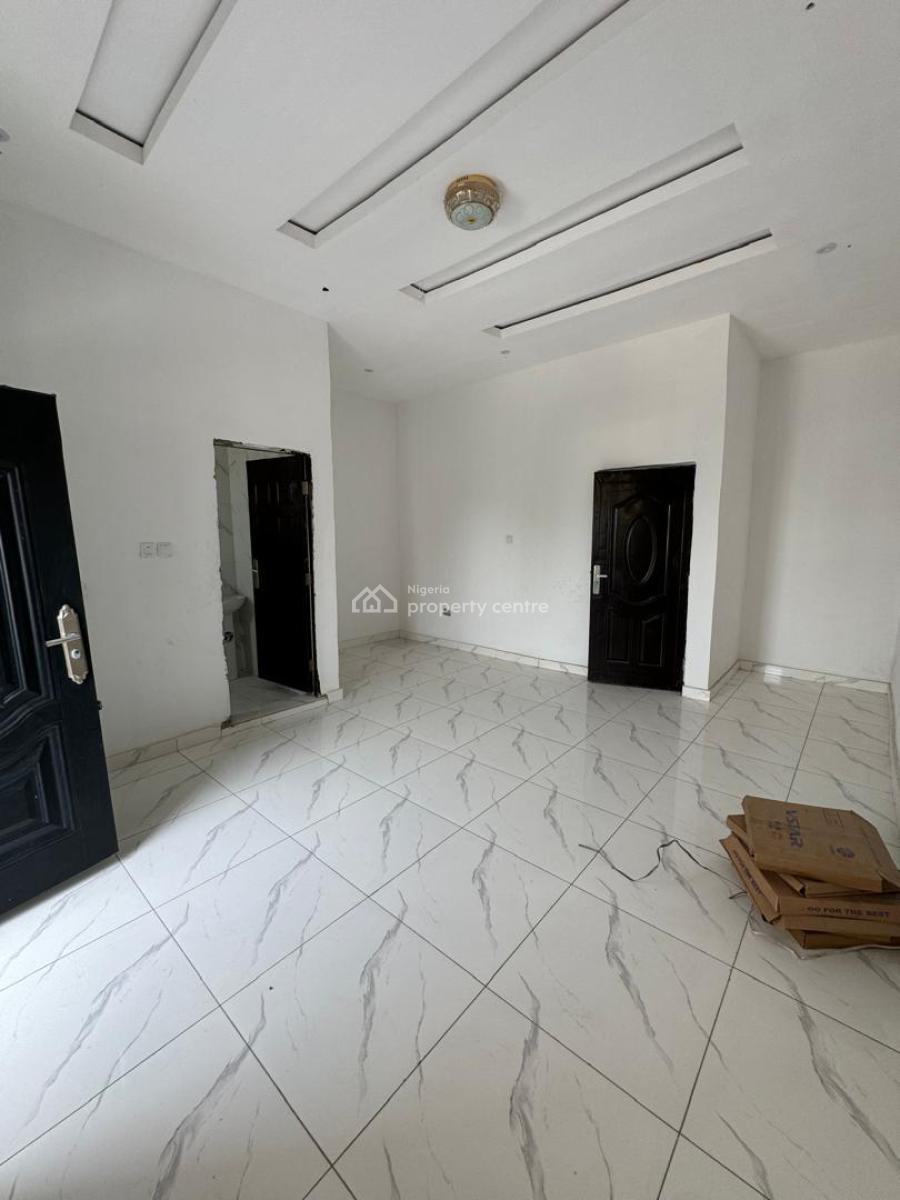 Fully Serviced 3 Bedroom Town House with 2hrs Power, Sangotedo, Ajah, Lagos, Terraced Duplex for Sale