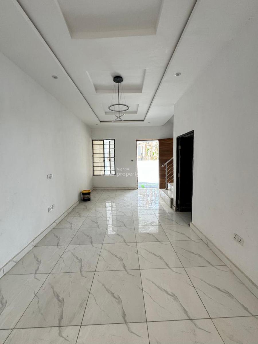 Fully Serviced 3 Bedroom Town House with 2hrs Power, Sangotedo, Ajah, Lagos, Terraced Duplex for Sale