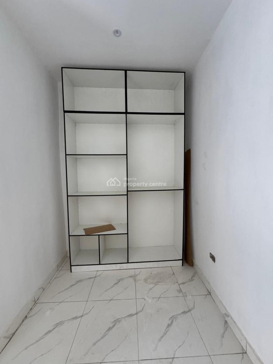 Fully Serviced 3 Bedroom Town House with 2hrs Power, Sangotedo, Ajah, Lagos, Terraced Duplex for Sale