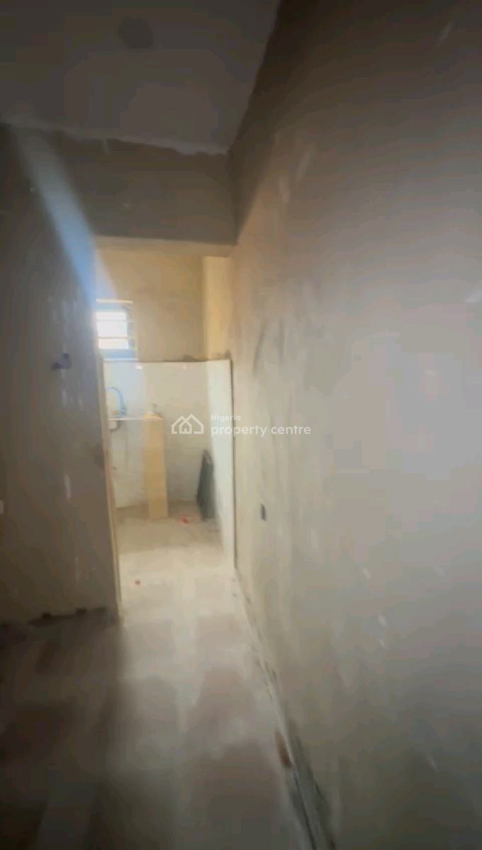 a Standard and Decent Roomself Con, Upstairs with Pop, New Garage, Bariga, Shomolu, Lagos, Self Contain (single Rooms) for Rent