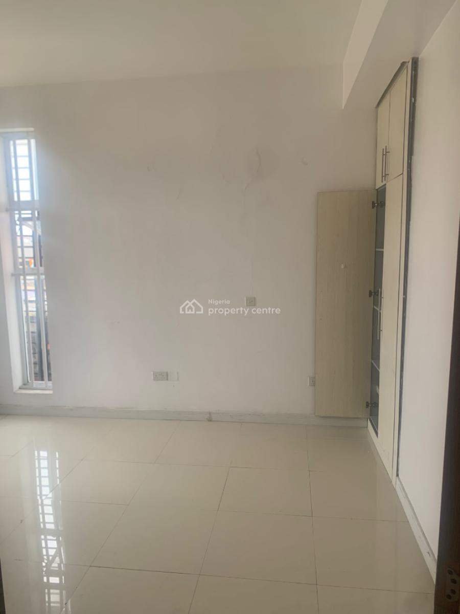 2 Bedrooms, Dideolu Estate, Oniru, Victoria Island (vi), Lagos, Flat / Apartment for Rent