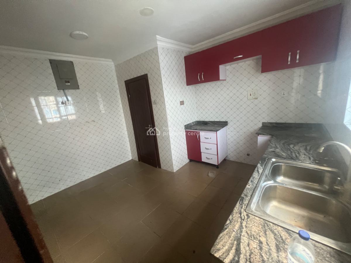 Spacious 3 Bedroom Apartment, Ikota, Lekki, Lagos, Flat / Apartment for Rent