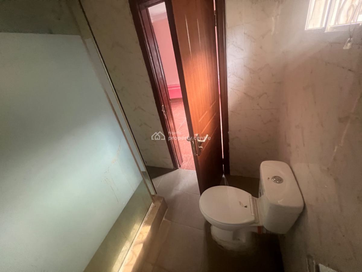 Spacious 3 Bedroom Apartment, Ikota, Lekki, Lagos, Flat / Apartment for Rent