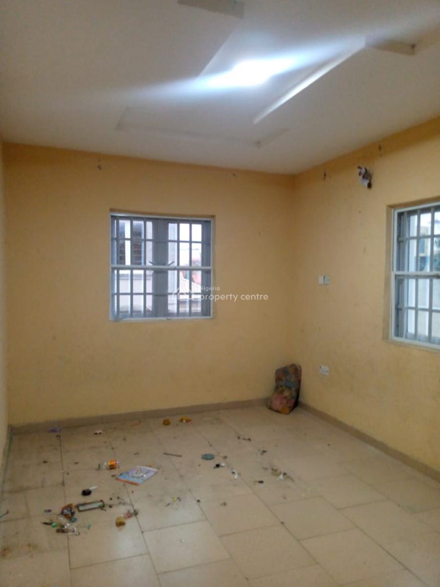 Very Spacious 2 Bedroom Apartment ( Upstairs) Available, Badore, Ajah, Lagos, Flat / Apartment for Rent