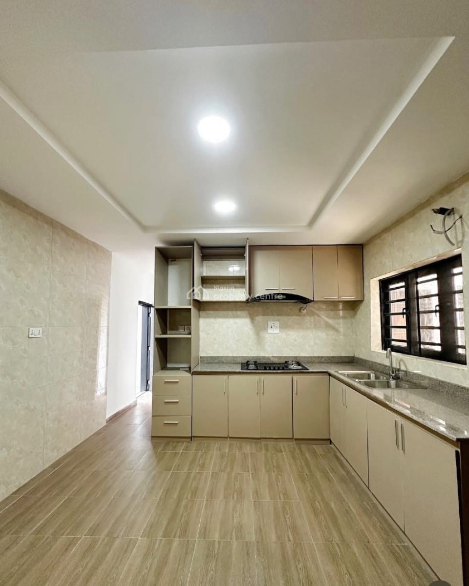 4 Bedroom Terrace Duplex with a Bq and Pool, Ologolo Lekki, Lekki, Lagos, Terraced Duplex for Sale