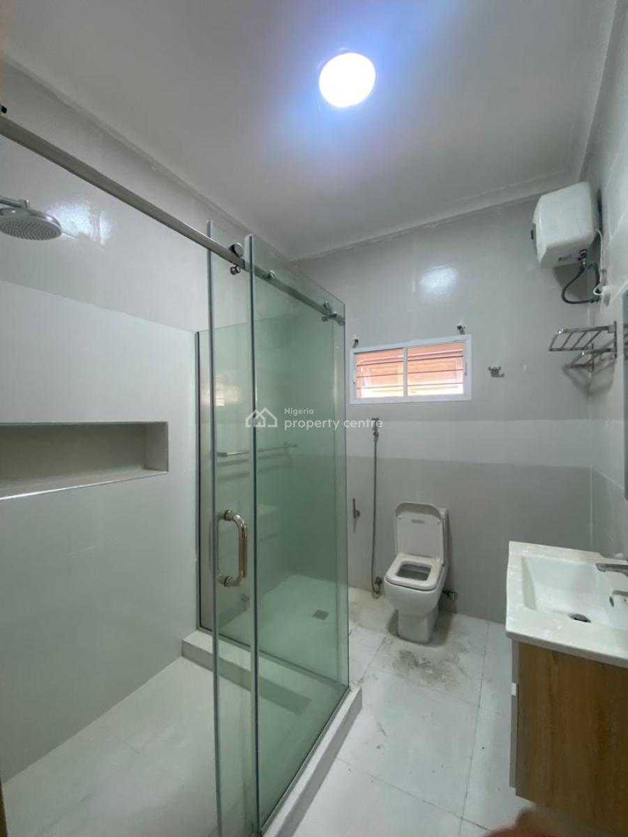 an Executive Three Bedroom Flat with Bq, Royal Quest Estate, After Lagos Business Schools, Skymall, Ajah, Lagos, Flat / Apartment for Rent
