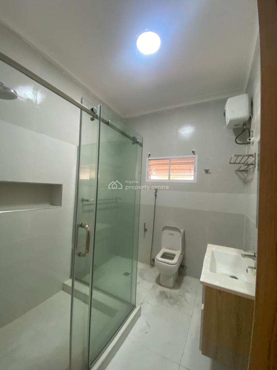 an Executive Three Bedroom Flat with Bq, Royal Quest Estate, After Lagos Business Schools, Skymall, Ajah, Lagos, Flat / Apartment for Rent