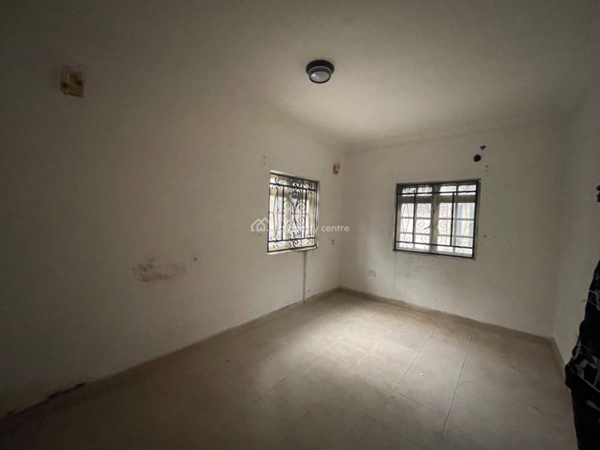 a Nice 3bedroom Space on Ground Floor, Lekki Phase 1, Lekki, Lagos, House for Rent