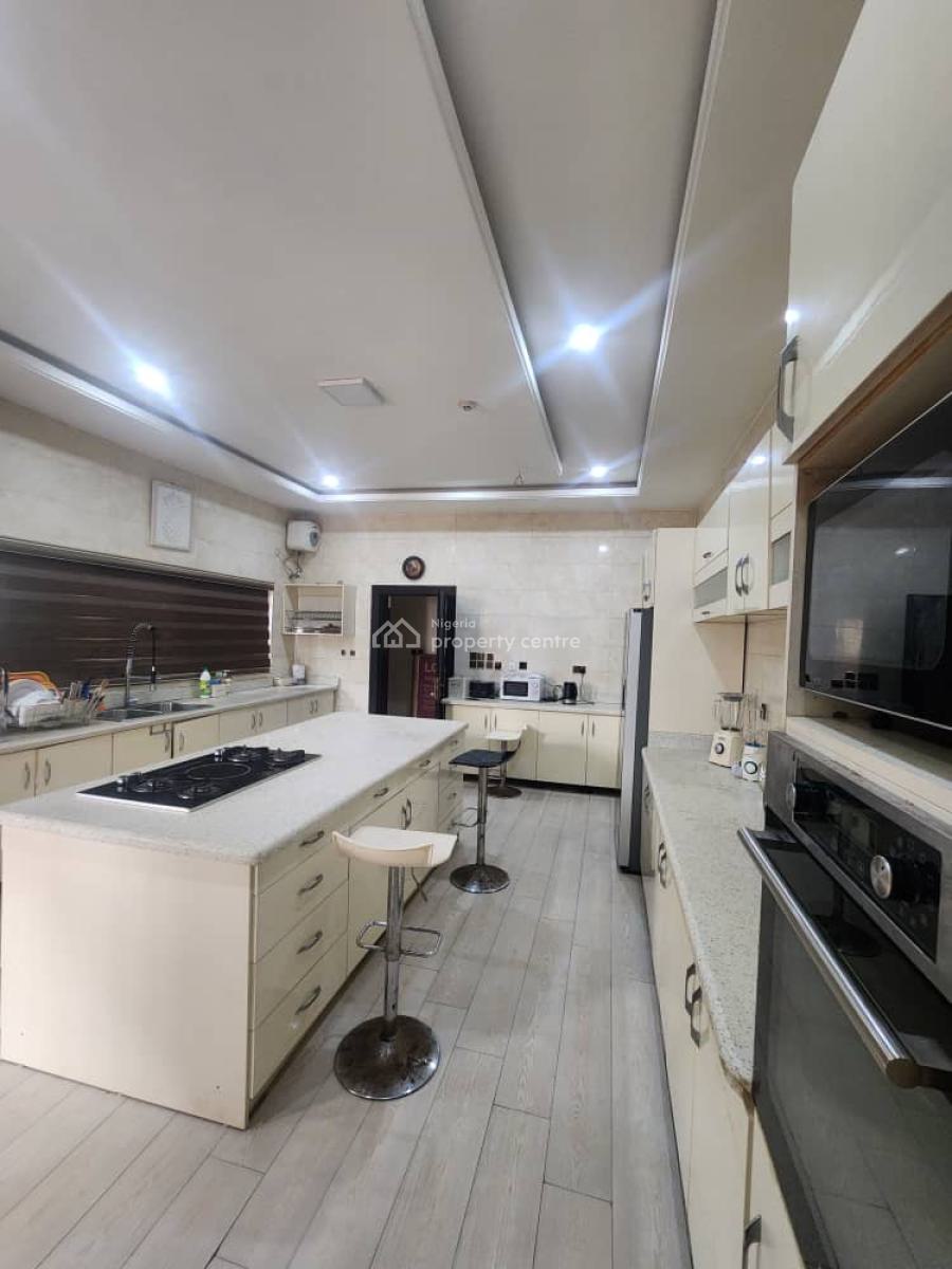 Executive 6-bedroom Fully Detached House  Comes with 1 Room Bq, Pinnock Beach Estate, Osapa, Lekki, Lagos, House for Sale