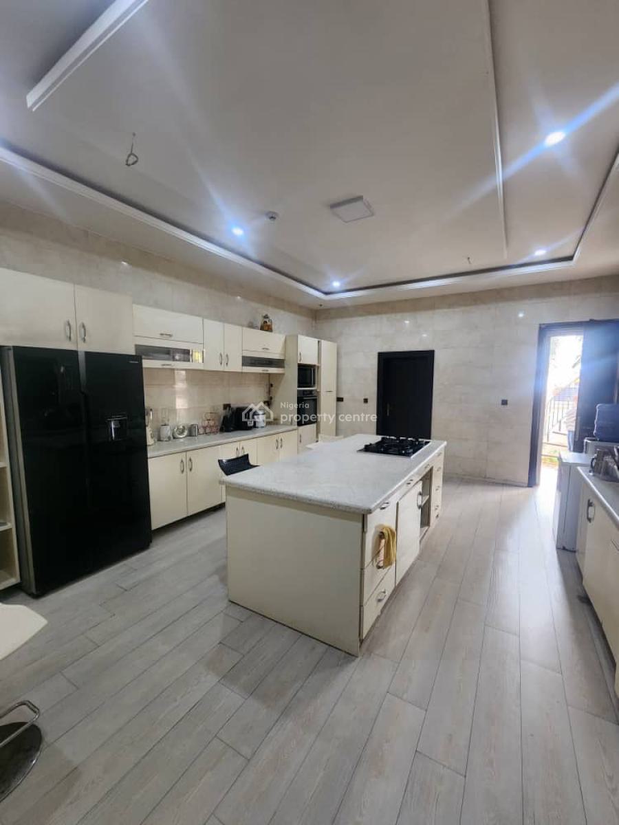Executive 6-bedroom Fully Detached House  Comes with 1 Room Bq, Pinnock Beach Estate, Osapa, Lekki, Lagos, House for Sale