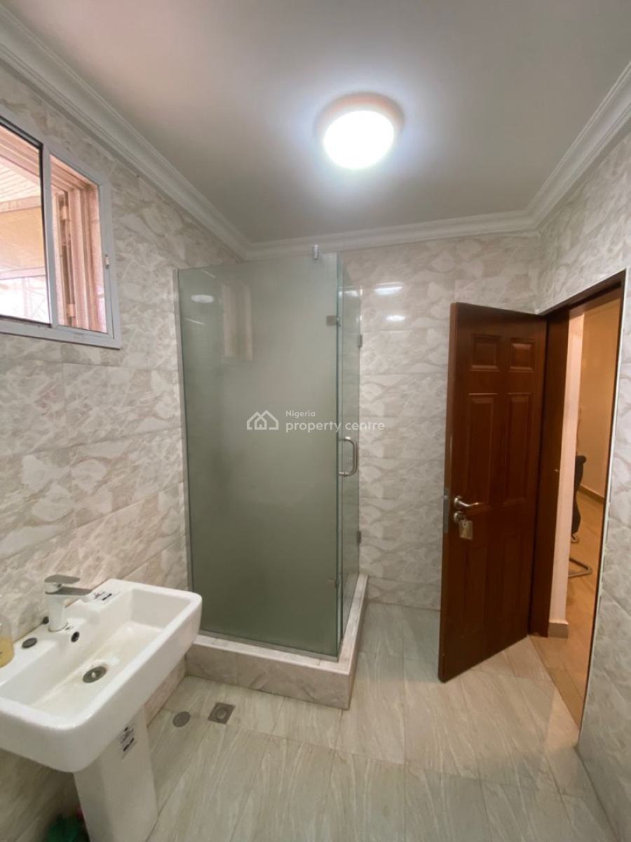 Classy Spacious 6-bedroom Fully Detached Duplex, Asokoro District, Abuja, Detached Duplex for Sale