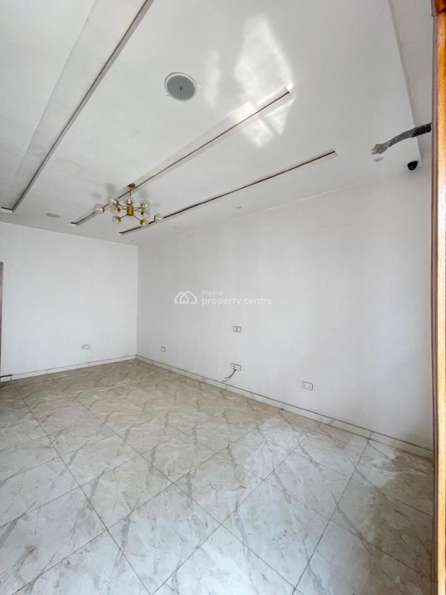 2 Bedroom Terrace Duplex with Solar & Inverter, Ikota, Lekki, Lagos, Terraced Duplex for Sale