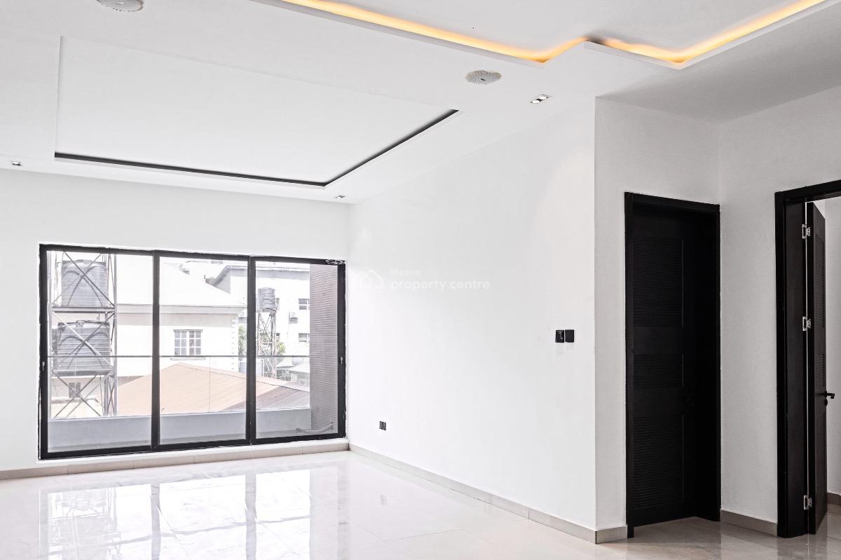 Quick Deal; a Unit of 2 Bedroom Apartment Plus Bq, Lekki Phase 1, Lekki, Lagos, Flat / Apartment for Sale