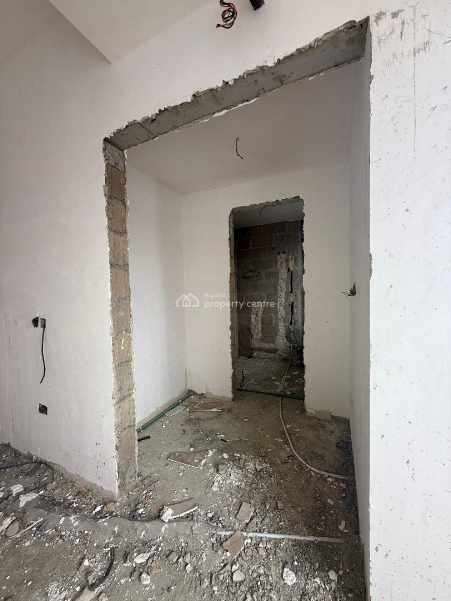 Stunning 3 Bedrooms Masionette, Lekki Phase 1, Lekki, Lagos, Flat / Apartment for Sale