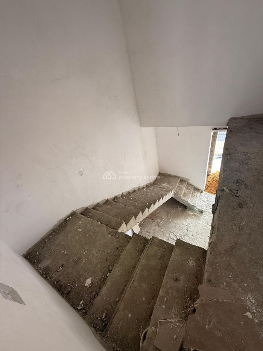 Stunning 3 Bedrooms Masionette, Lekki Phase 1, Lekki, Lagos, Flat / Apartment for Sale